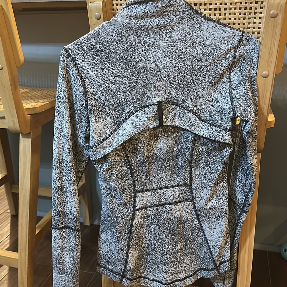 Lululemon Define Jacket - Picture 3 of 3